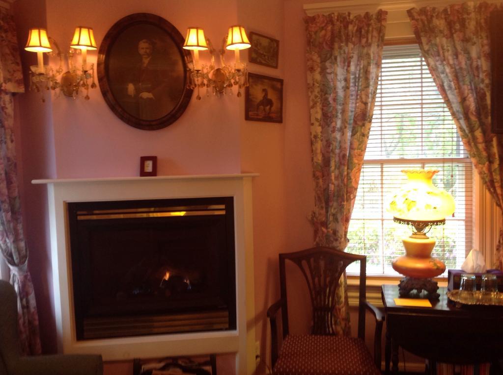 The Bradford Carver Guest House プロビンスタウン 部屋 写真
